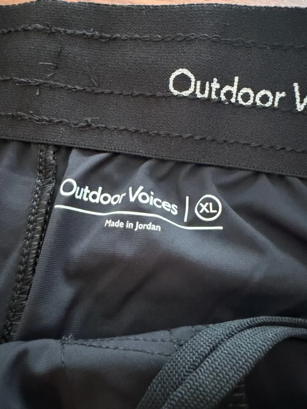 Outdoor Voices Men's HiFlex Shorts - size XL - 7” inseam NWT